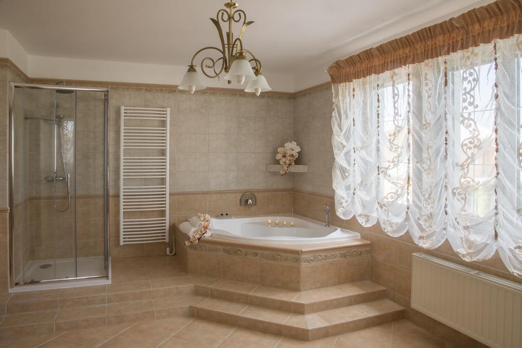 Villa Grande - Apartmany Olomouc Eksteriør billede